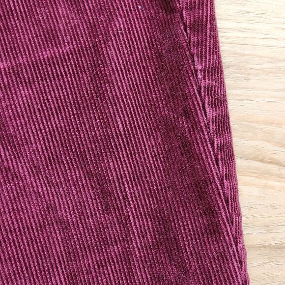 ☔️🐞Loft Burgundy Corduroy Modern Bootcut Jeans Size 6 - Picture 8 of 12